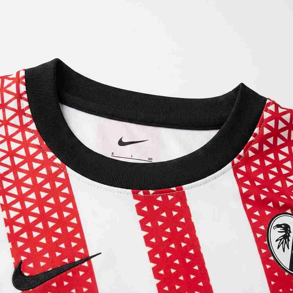 SC Freiburg Home Jersey 2025/26