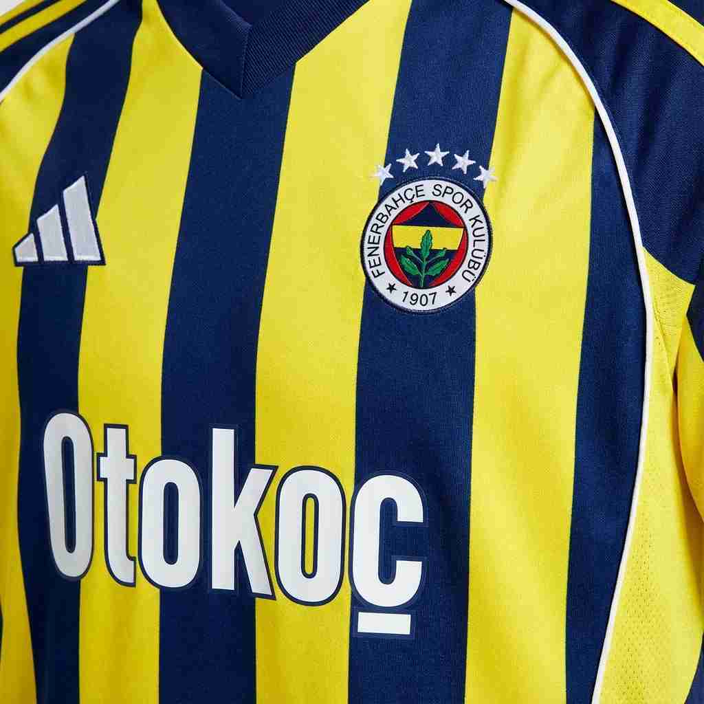 Fenerbahçe SK Home Jersey 2025/26