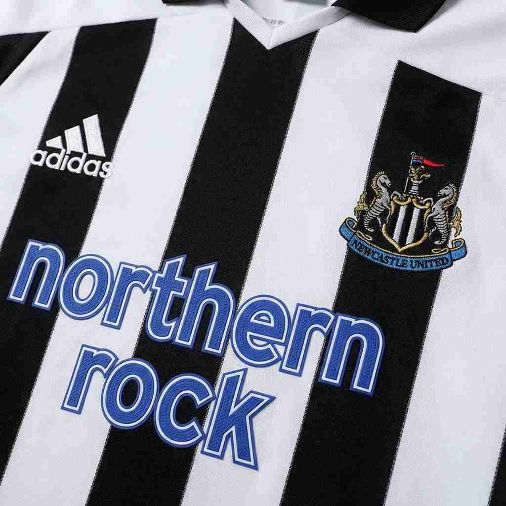 Retro Newcastle United Home Jersey 2003/04