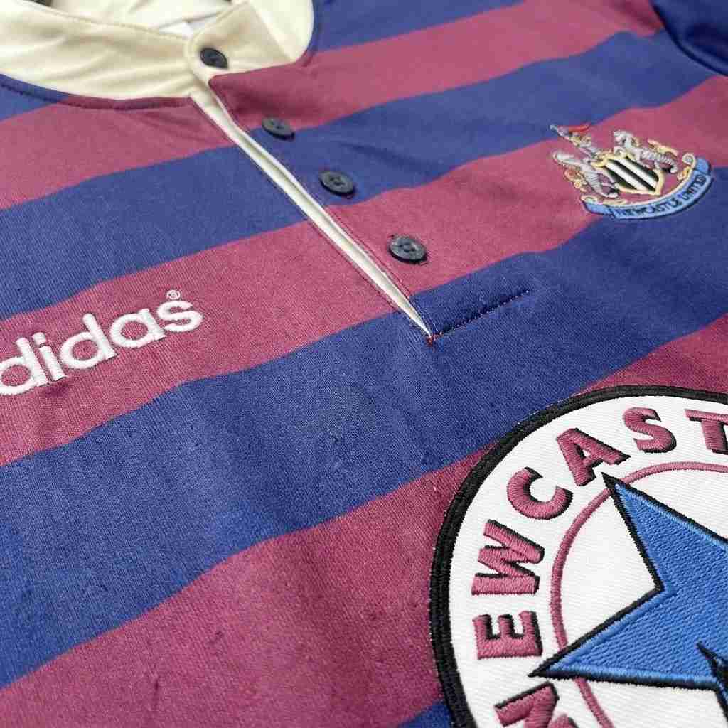 Retro Newcastle United Away Jersey 1995/96