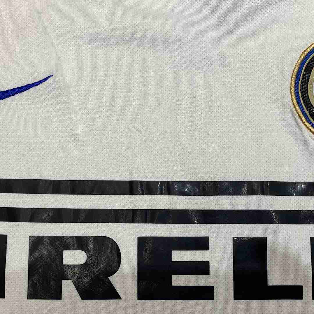 Retro Inter Milan Away Jersey 2010/11