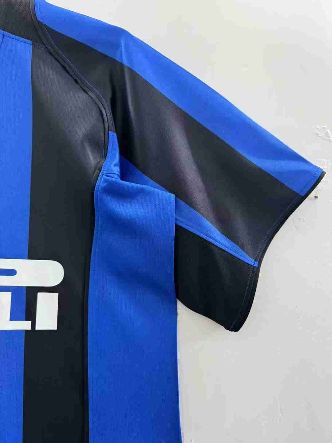 Retro Inter Milan Home Jersey 2004/05