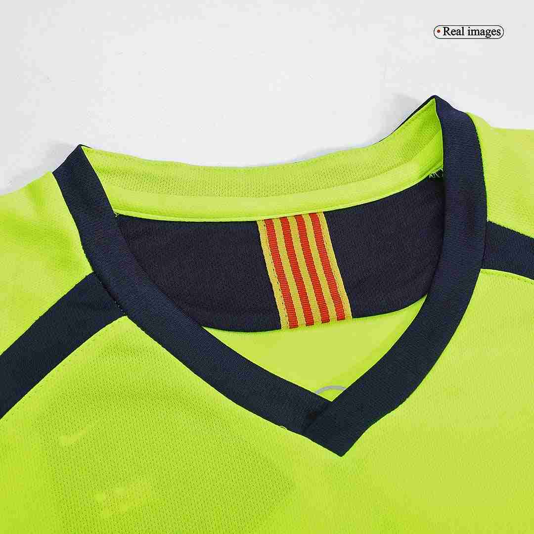 Retro Barcelona Away Jersey 2005/06