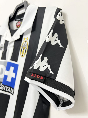 Retro Juventus Home Jersey 1999/20