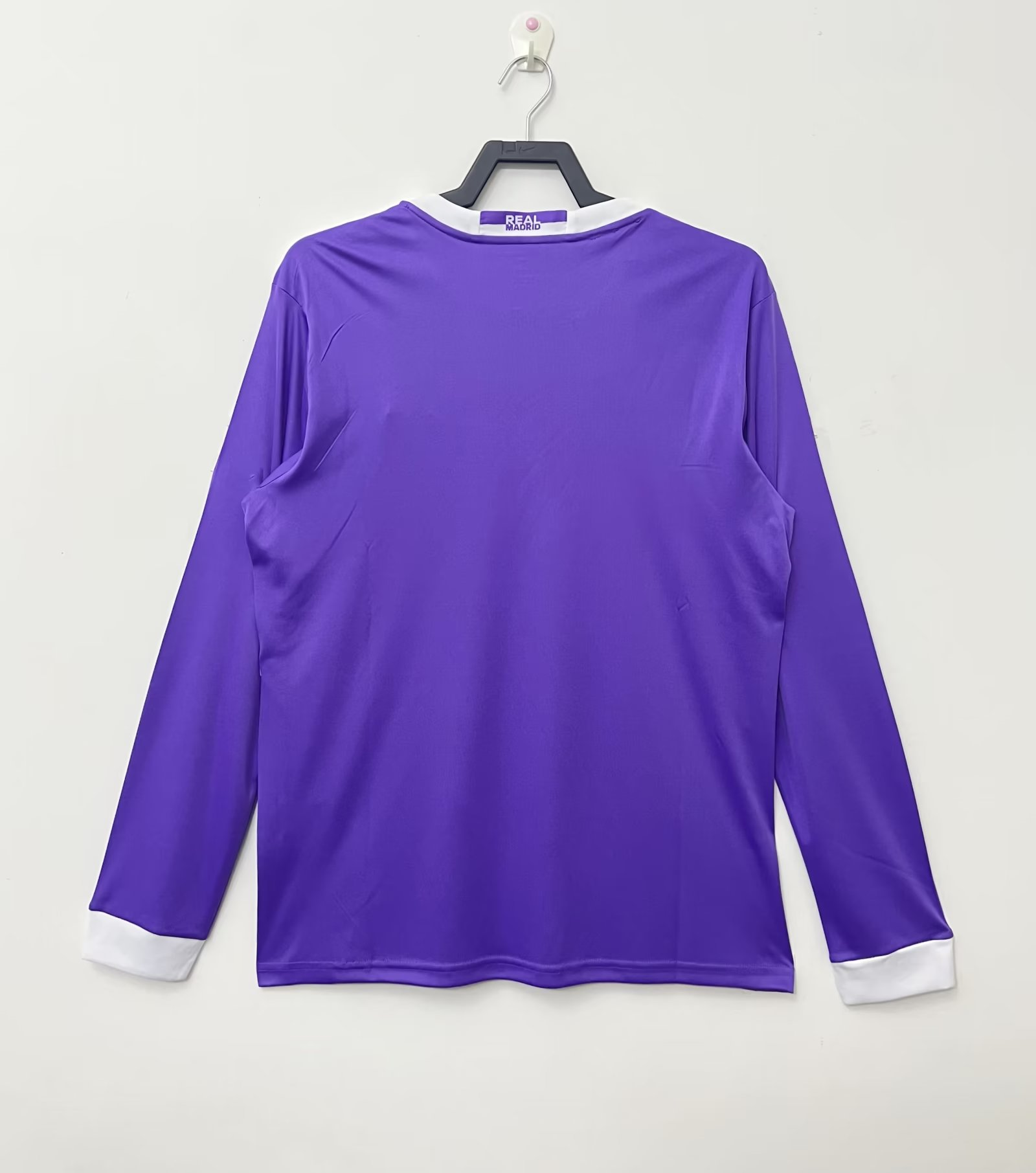 Retro Real Madrid Long Sleeve Away Jersey 2016/17