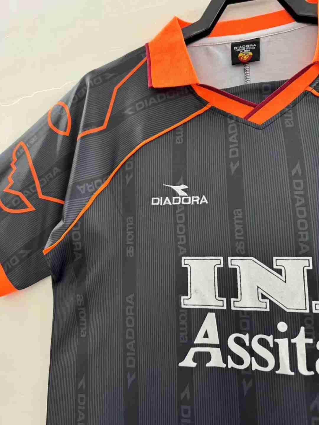 Retro AS Roma Home Jersey 1999/00