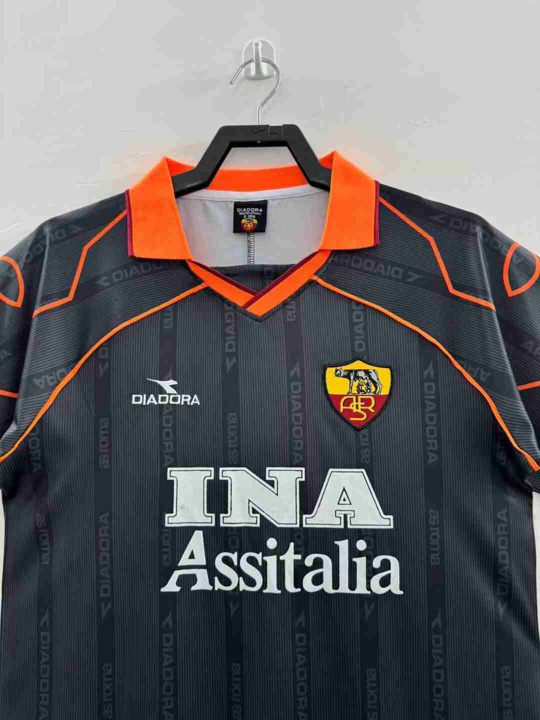 Retro AS Roma Home Jersey 1999/00