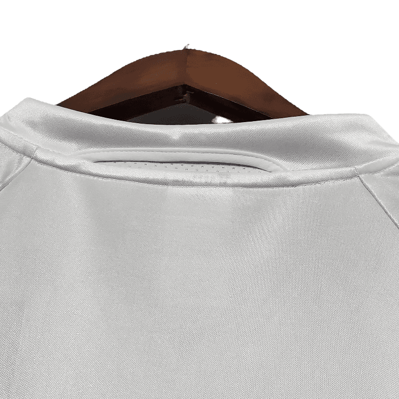 Retro Real Madrid Home Jersey 2004/05