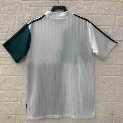 Retro Liverpool Away Jersey 1995/96