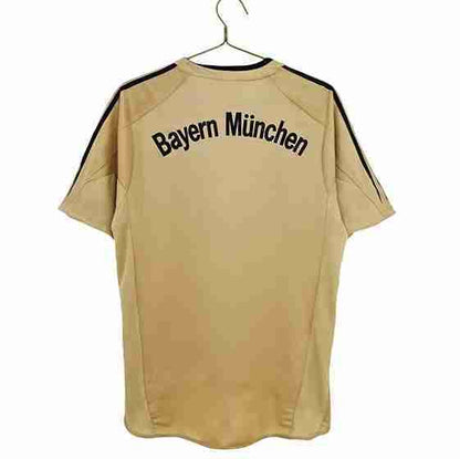 Retro 2004/05 Bayern Munich Away Jersey