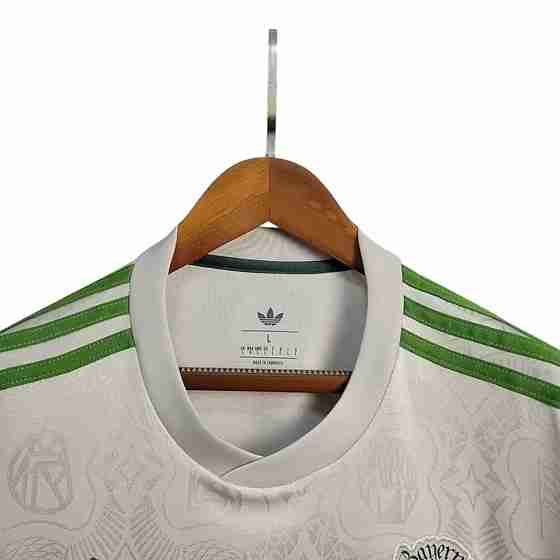 Bayern Munich Wiesn Oktoberfest Jersey 2025/26