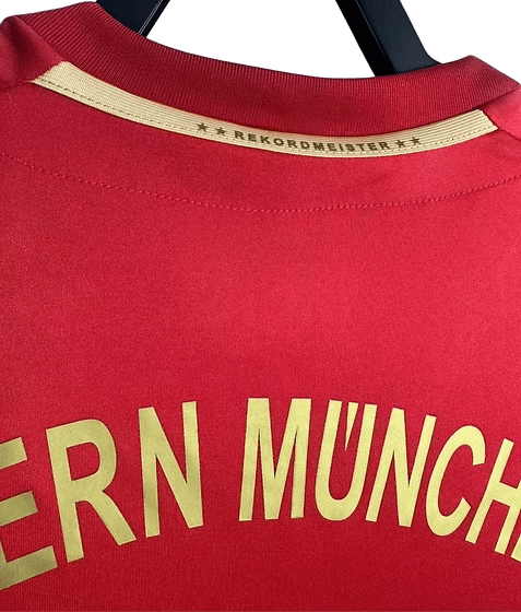 Retro Bayern Munich Home Jersey 2011/12 - Jerseydex